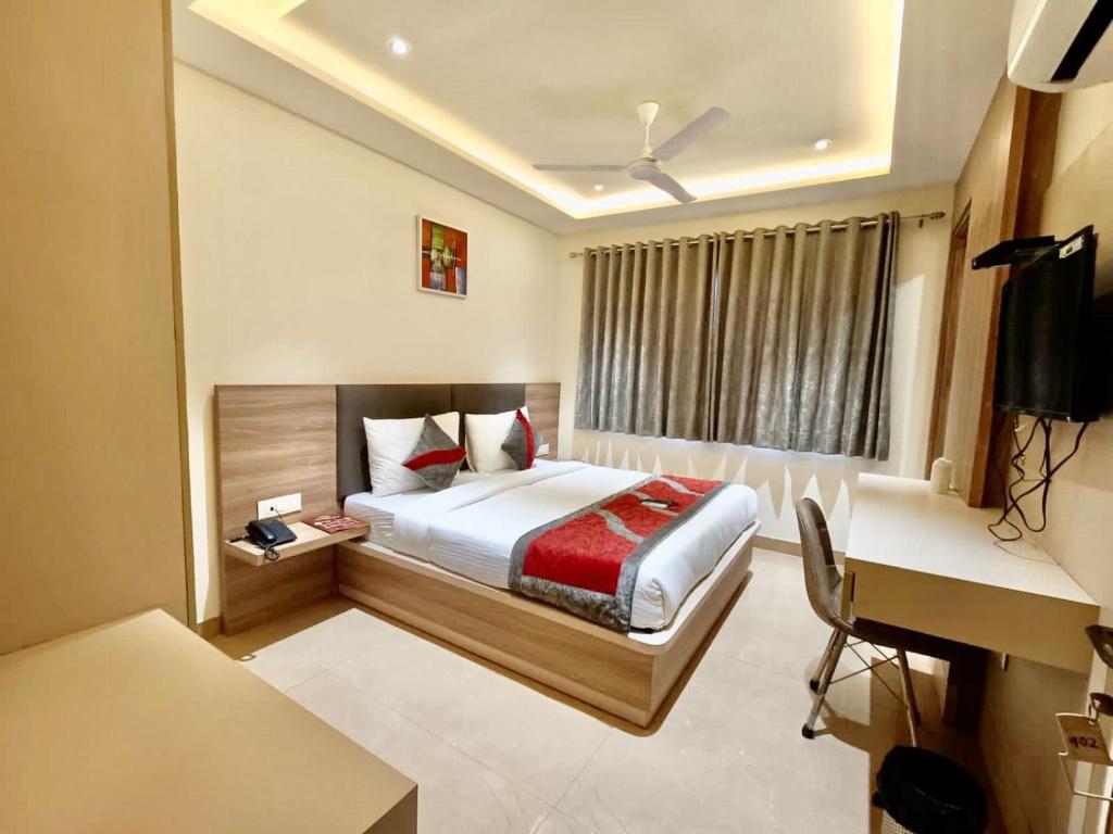 Hotel Tripple Tree - Karol Bagh