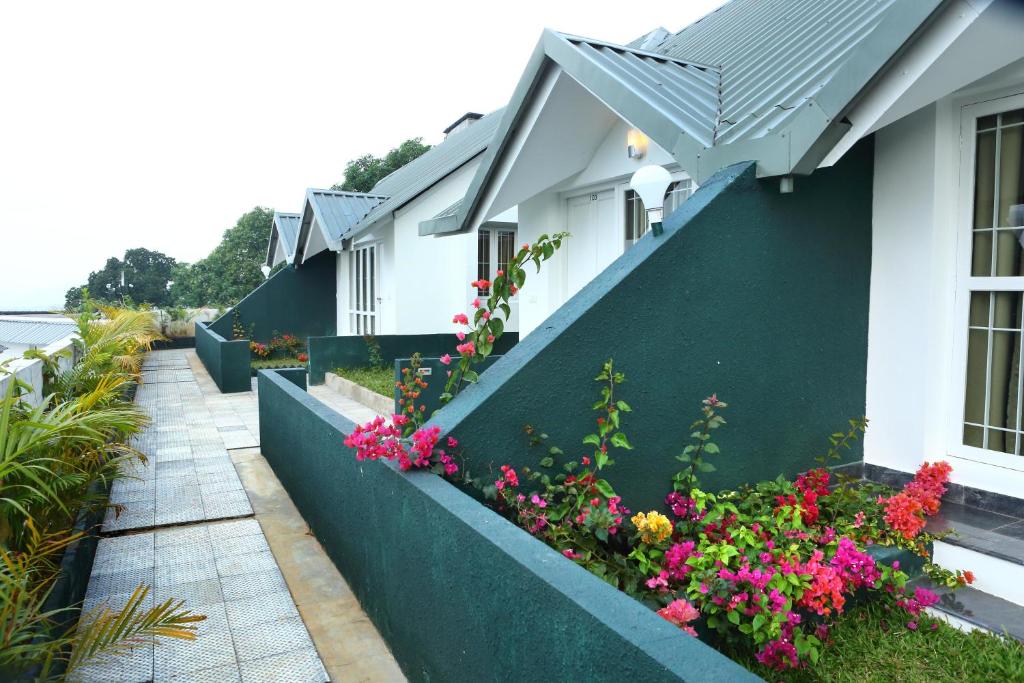 Munnar Tea Hills Resort - MTHR