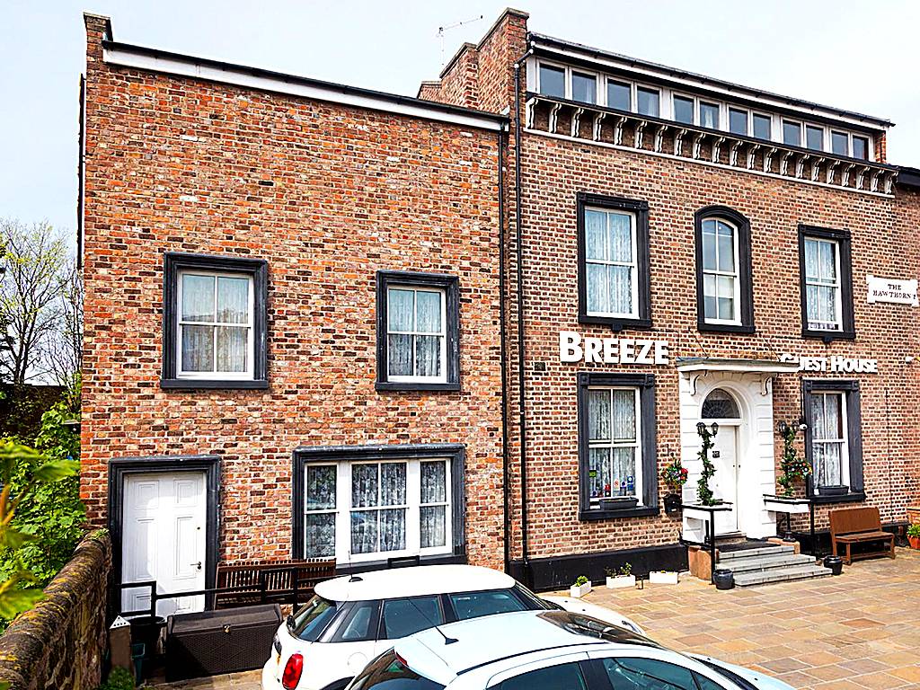 Breeze Guest House