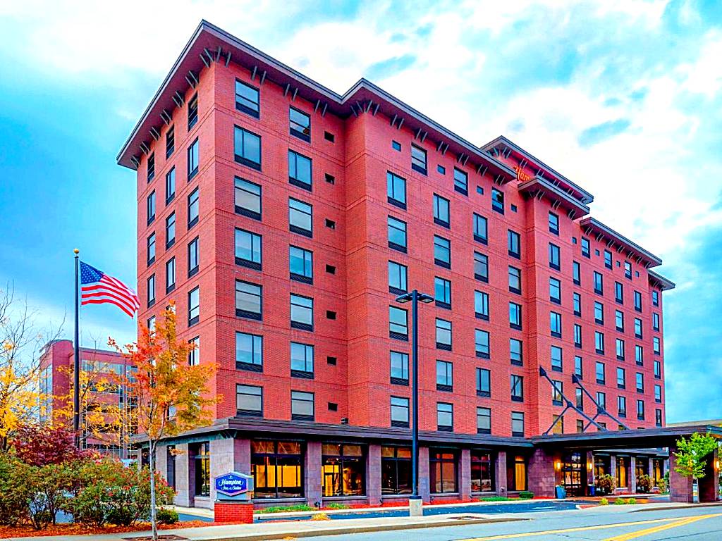 Hampton Inn & Suites Pittsburgh Downtown