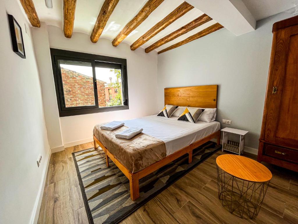 Casa Yama - Renovated House in the Center of Berga