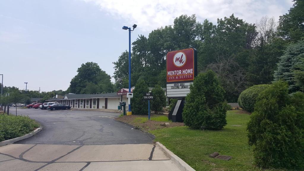 Mentor Home Inn and Suites