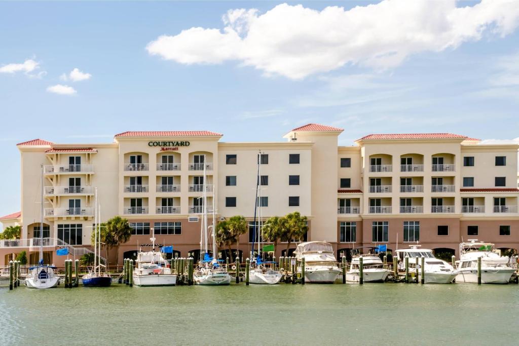 Courtyard by Marriott St. Petersburg Clearwater/Madeira Beach