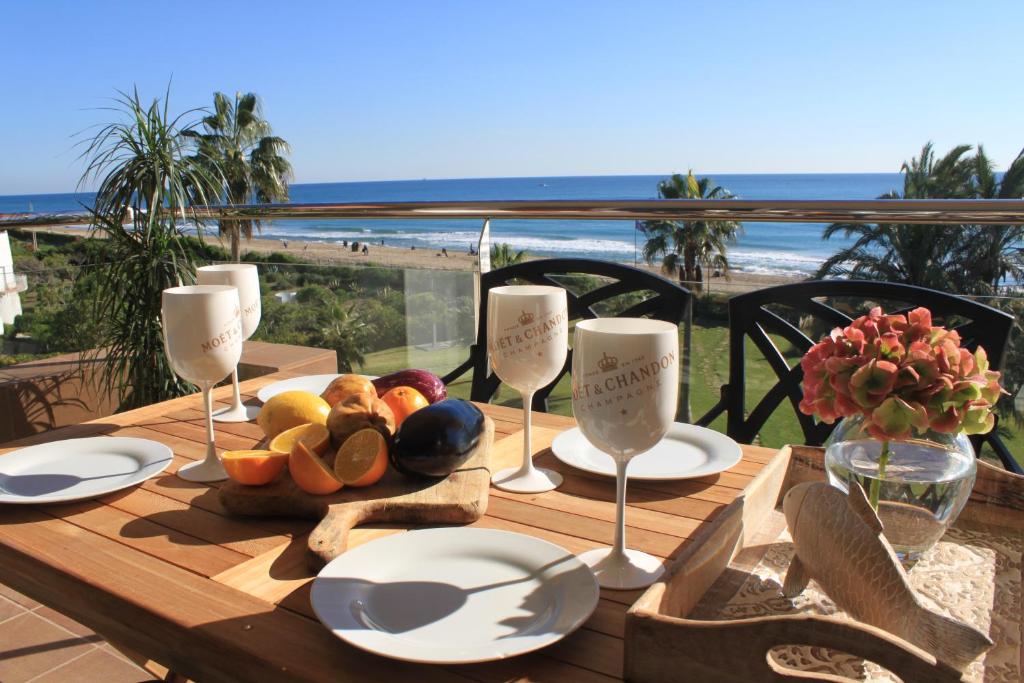 LUXURY GAVA BEACHFRONT APARTMENT BARCELONA