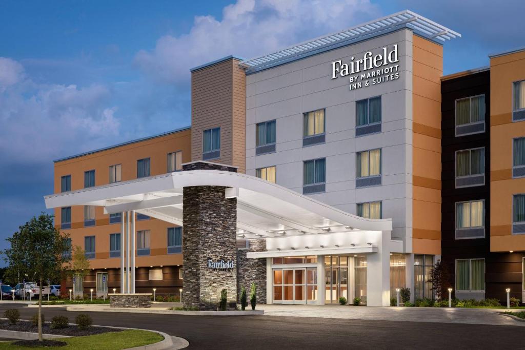 Fairfield by Marriott Inn & Suites East Hartford